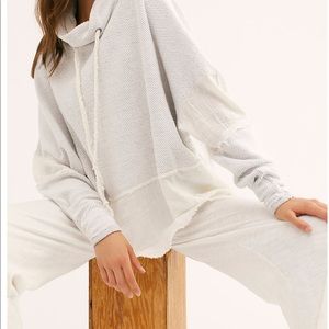 Free People Zoe Pullover Size Medium